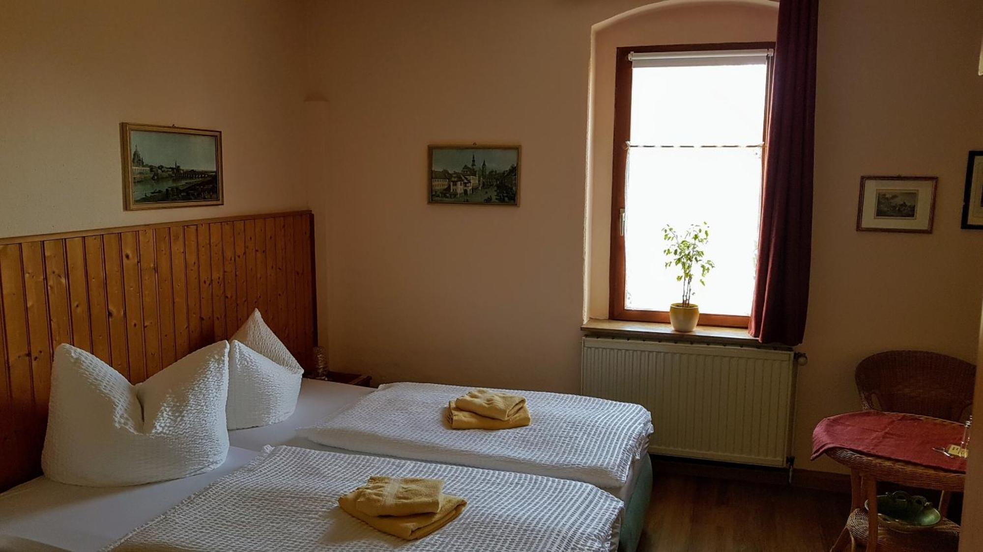 Pension & Gasthaus Nostalgie Altendorf  Экстерьер фото