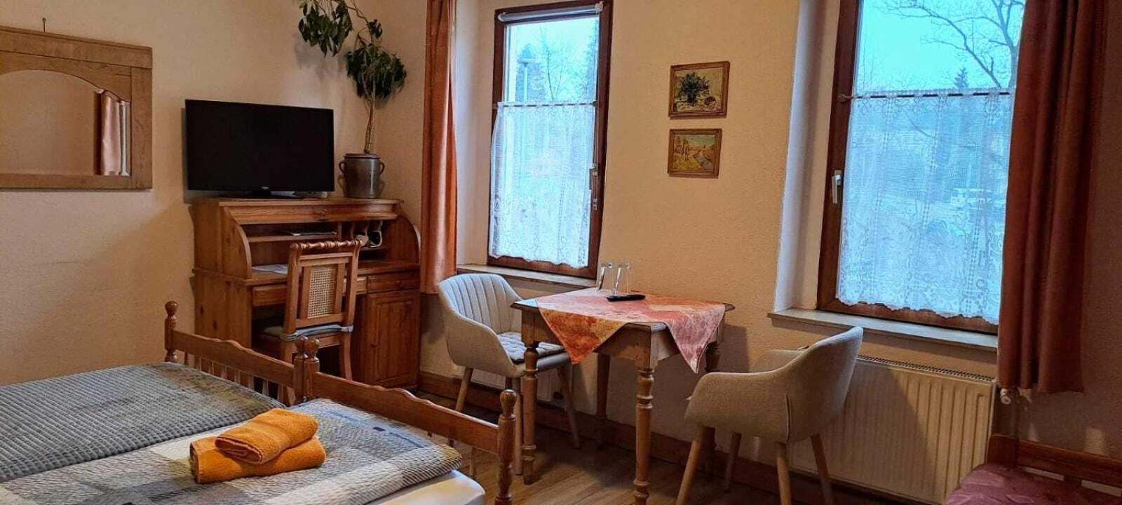 Pension & Gasthaus Nostalgie Altendorf  Экстерьер фото